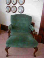 Bedroom Chair.JPG (14510 bytes)